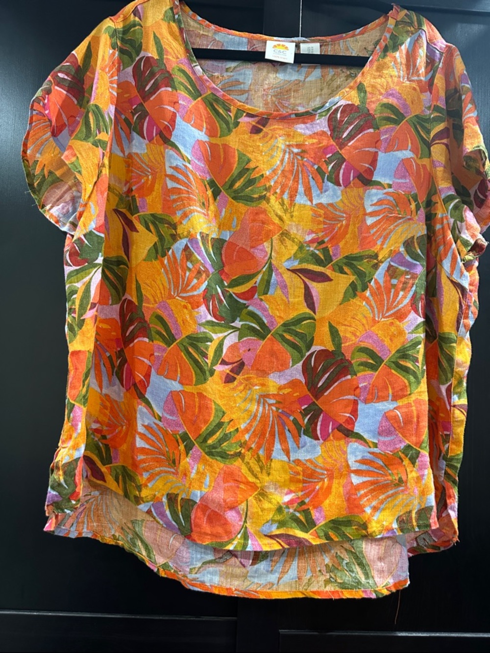 C&C California Linen Orange  Multi Tropical Print Short Sleeve Scoop Neck Top